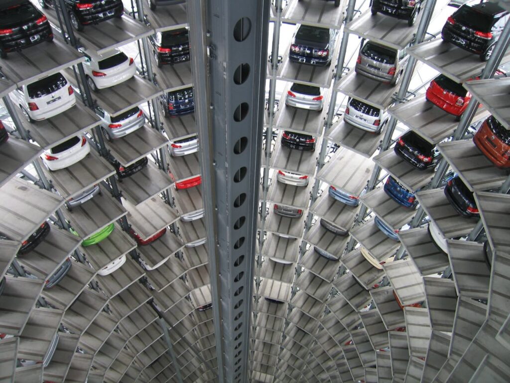 autos-technology-vw-multi-storey-car-park-63294-63294.jpg